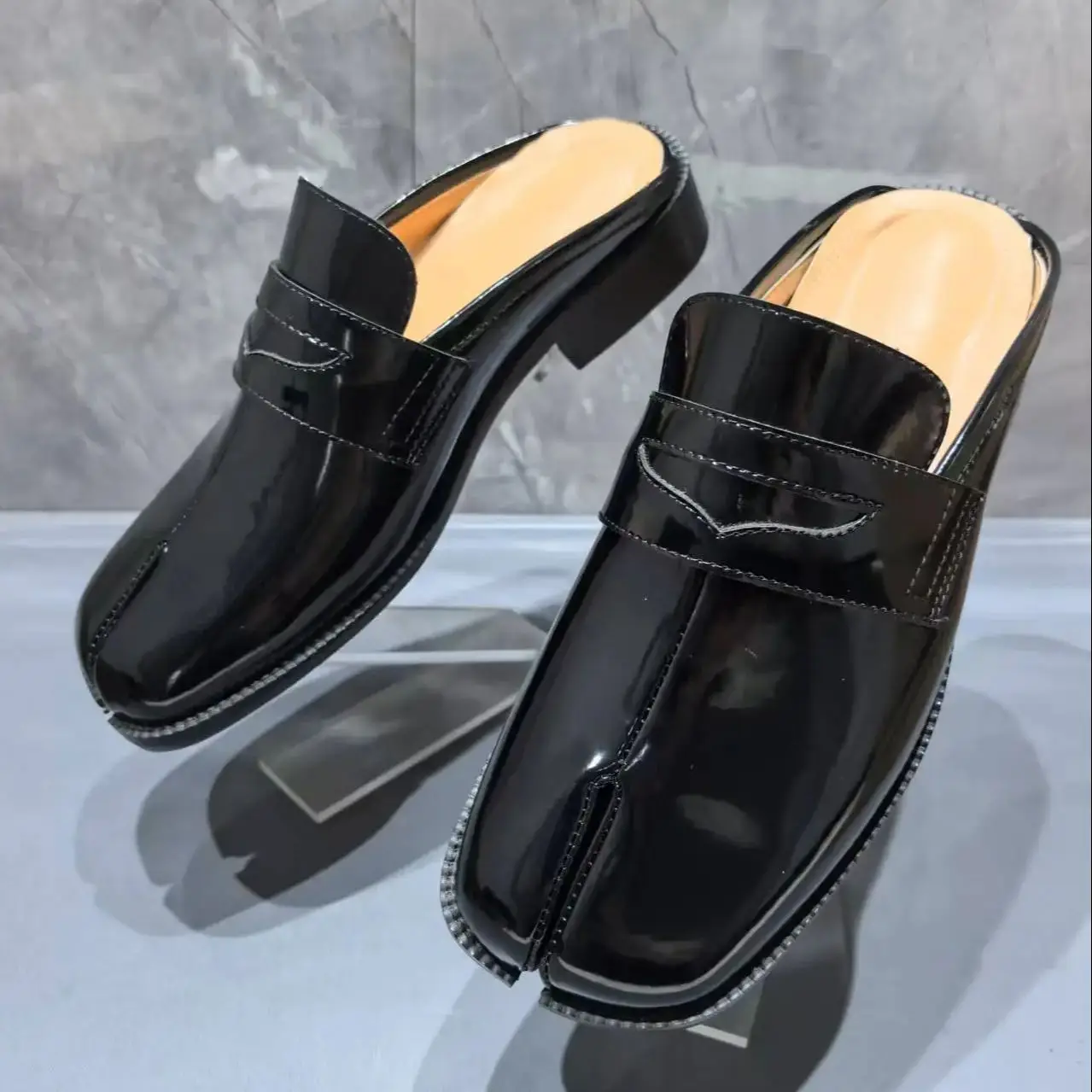 Split Toe Tabi Men's Slippers  - Men Shoes Brand review and price